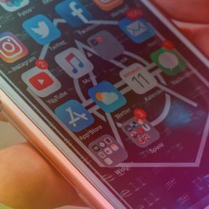 Tôi Cảm Thấy Nó Đến