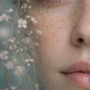 Green eyes