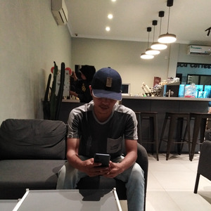 Kuat menahan rindu (Acoustic)