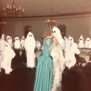 沙漠最中央是月牙