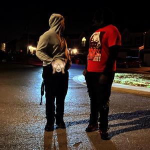 khbkszn (feat. Capo)