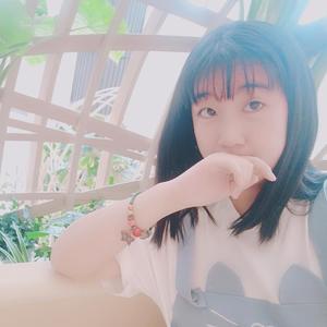 借个肩膀给我靠