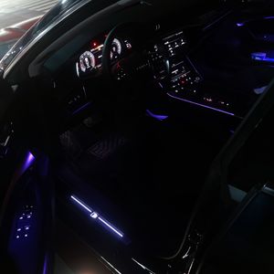 多想在平庸的生活拥抱你