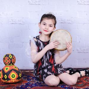 《瓜果之乡 》艾克丹·艾克拜尔