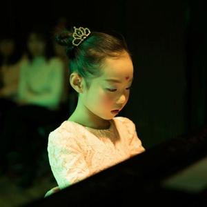 南湖小木船—郑锦昕/八音盒艺术