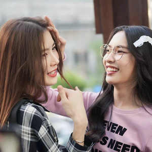 Lookkaew&Anda-Crazy.