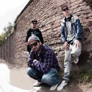 Cualquier Lugar (feat. MorenoSkills & Dj Shoure)