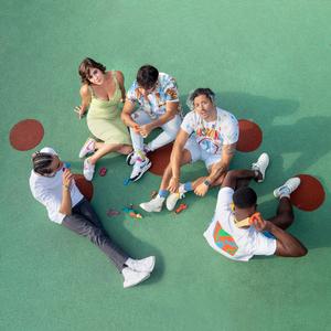 Toys (feat. Oleyada)