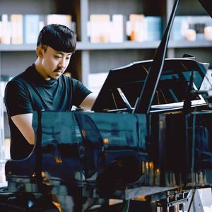 Can't you feel the love tonight(Piano)