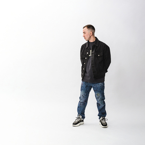 Она такая дикая