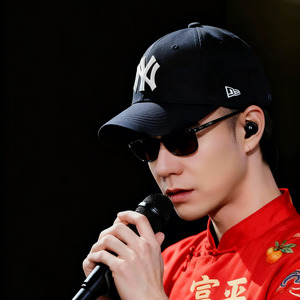 乡党你在外头咋样