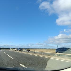 Життя в валізі