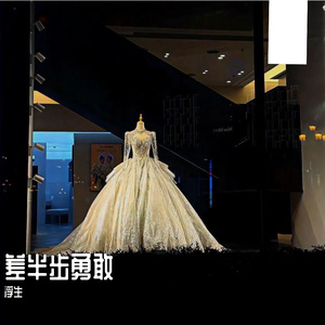 眼泪掉进白米饭