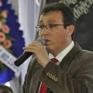 HUZUR DOLDUM GİZLERİNDE