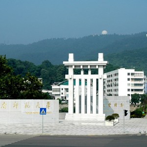 不说再见（湖南师大版）（翻自 好妹妹乐队）