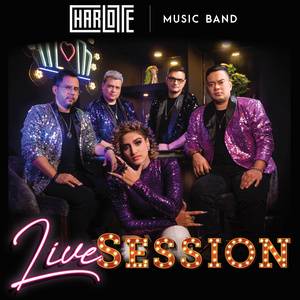 Con los ojos cerrados (Live)