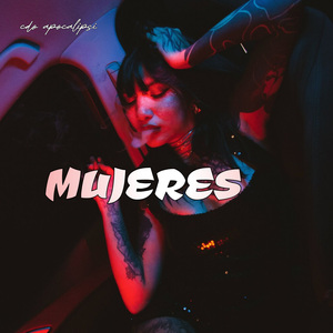MUJERES