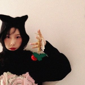 AI TAEYEON 겨울봄 (Winter Spring)