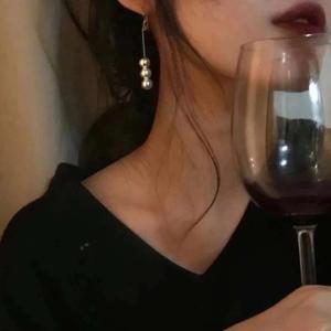 梦醒+爱如潮水remix+说散就散+感谢你曾来过（女生版）（翻自 腹黑的老吴）