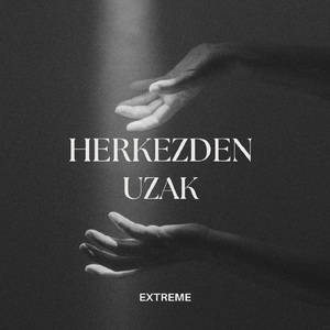 Herkezden Uzak