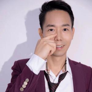 像个疯子满世界找你