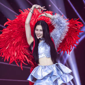 สาวอีสานรอรัก (东北女孩等待真爱)-00K