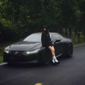 三分流水七分尘