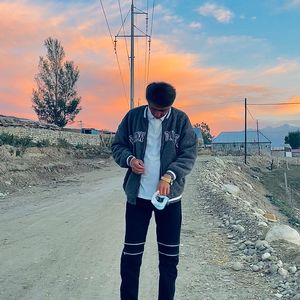 夜空中最亮的星 翻唱