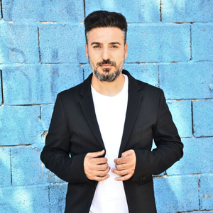 Senin İmzan Var
