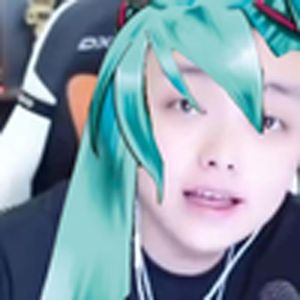 初音未来（菜就多练）