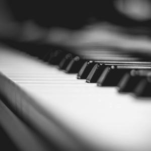 NIMENI NU TE INTELEGE