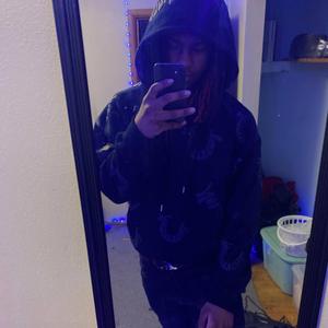 Woddle (feat. Zee low)