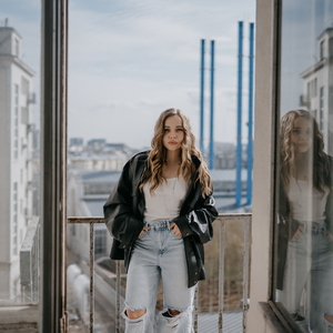 Молчи о нас