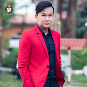 បុប្ផាមាសស្នេហ៍