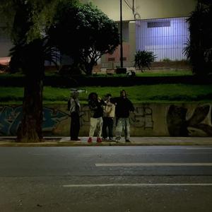 NEGRO (feat. Komp, DENNIS 133 & fffacufernandez)