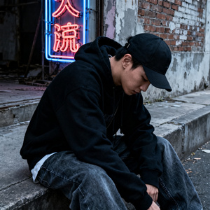 别把晚安说给他听