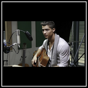 Amor Mío, Cristiano Ronaldo