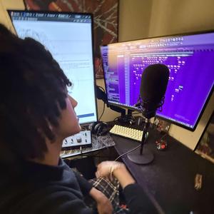 let this go (feat. weloveyoumax)