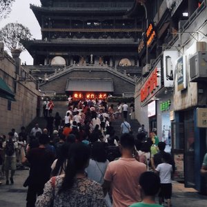 理想三旬