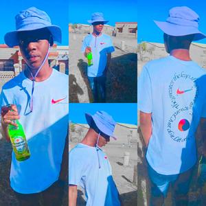 O nketsa happy (feat. Mustache)