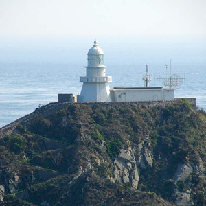 糸杉のある風景