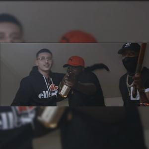 Trappin' Ain't dead (feat. Jayde rukundo & unogang)