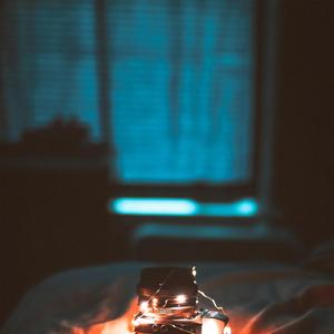 头发一麻刘德华 脑壳一抖张学友