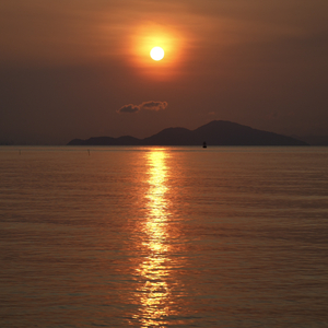 雾锁孤城