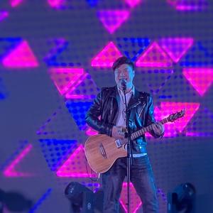 姑娘我想和你谈恋爱