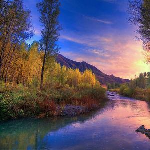 雨中漫步的浪漫