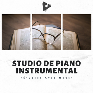 Étudier Le Piano En Arrière-Plan