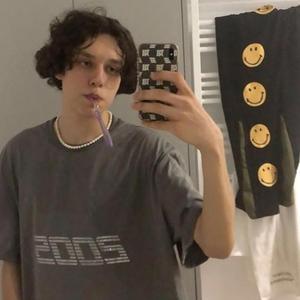 o północy odpalamy ogień