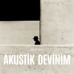 Dudaklarından İçtiğim Şarap