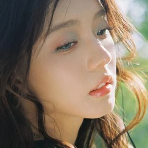 画舫笙歌醉江南